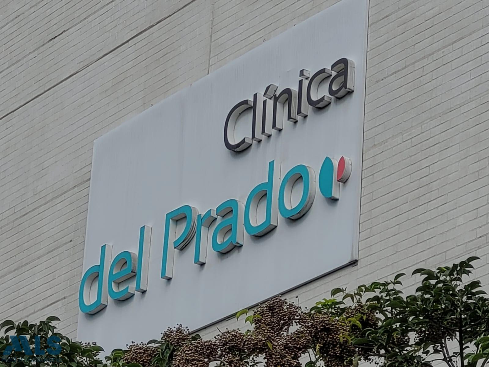 Excelente consultorio en ciudad del rio medellin - ciudad del rio