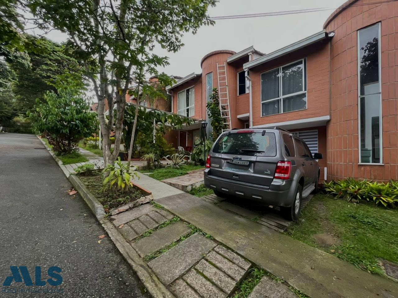 CASA PARA LA VENTA EN LA ESTRELLA la-estrella - casa jardin