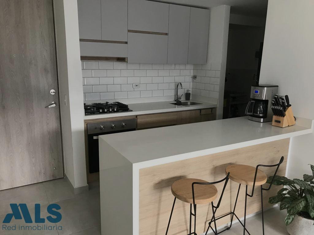 Apartamento con acabados modernos. sabaneta - v san jose