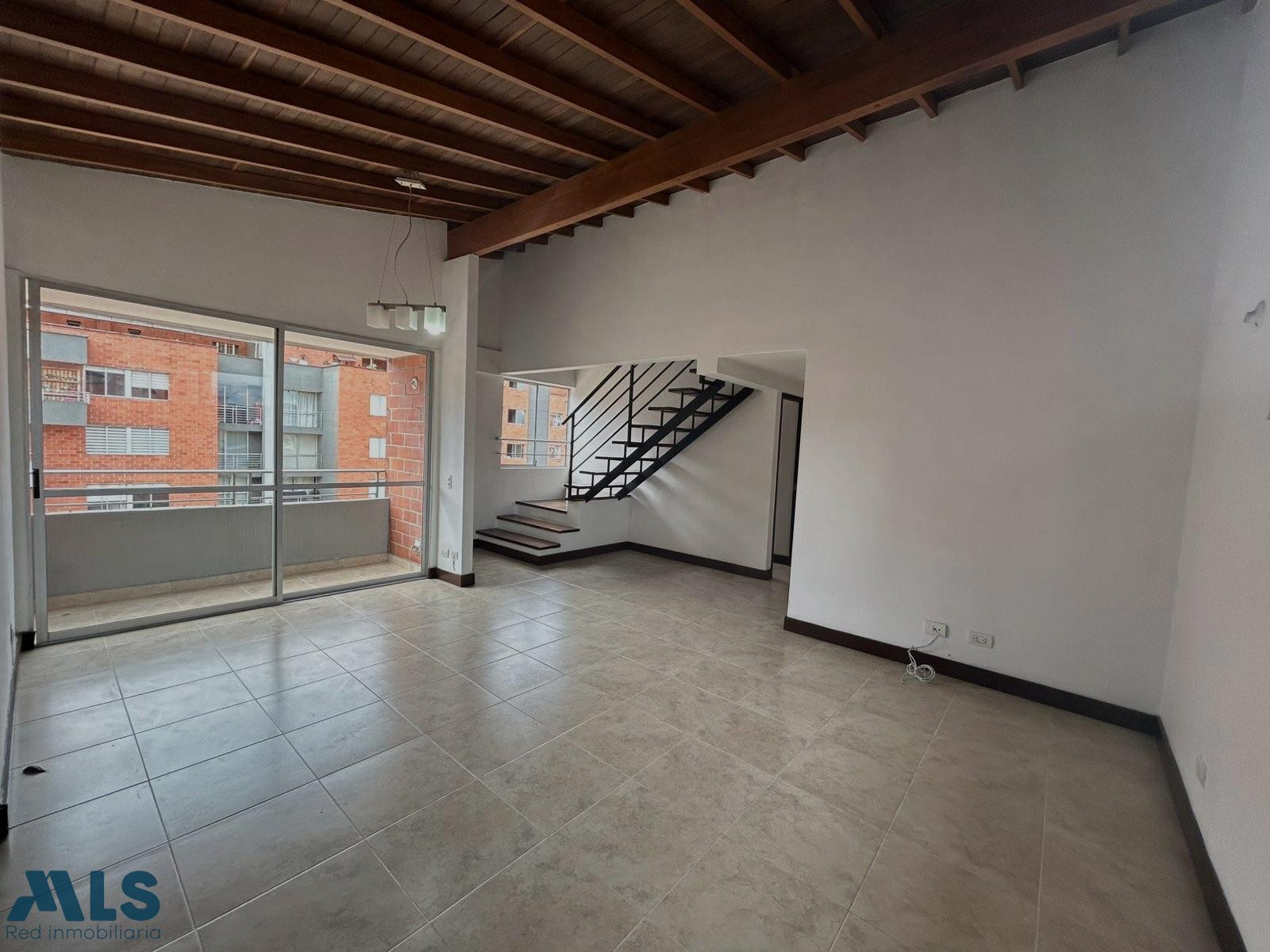 HERMOSA APARTAMENTO DUPLEX ENVIGADO envigado - loma de cumbres
