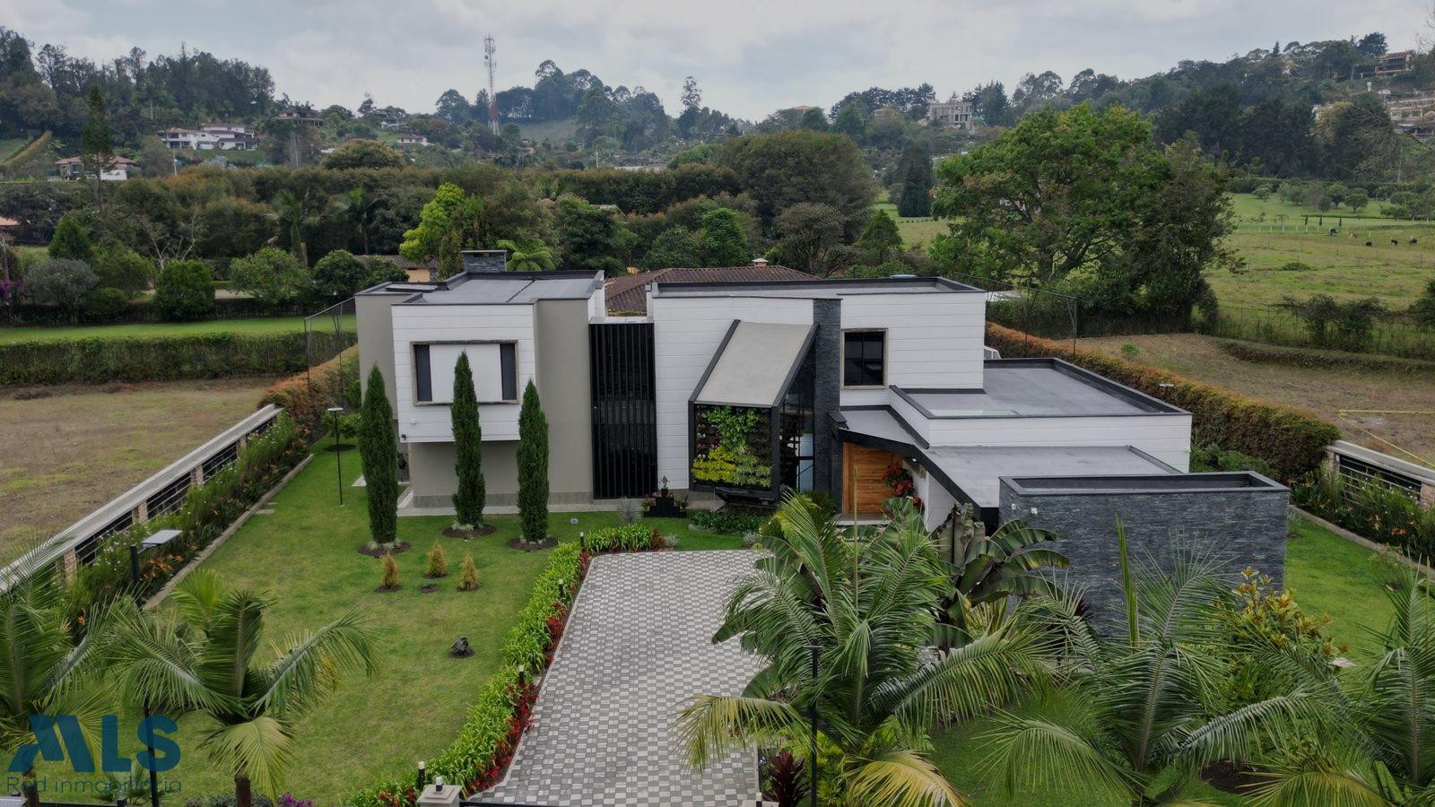 Casa en parcelación para venta en Rionegro - Cabeceras rionegro - v cabeceras