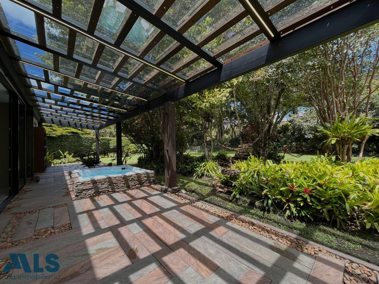 Espectacular Casa Campestre de un solo nivel y fuera de la línea de los aviones rionegro - v llanogrande