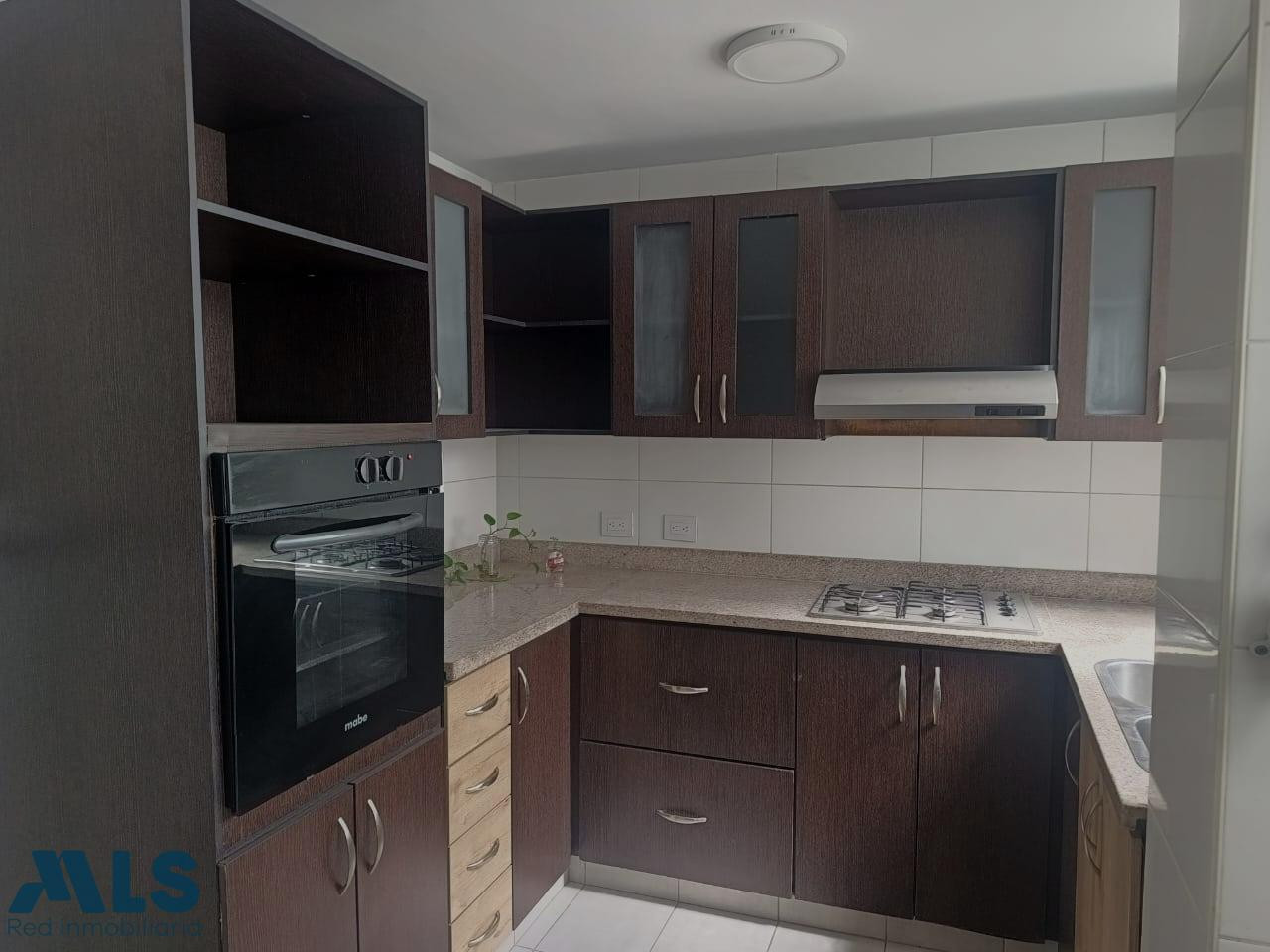 Se vende apartamento en Laureles, sector Estadio medellin - estadio