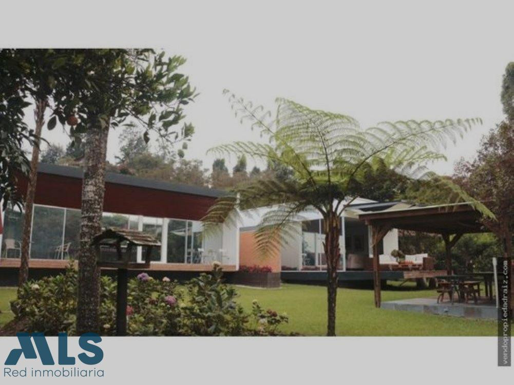 FINCA INDEPENDIENTE PARA LA VENTA EN RIONEGRO-CABECERAS rionegro - cabeceras
