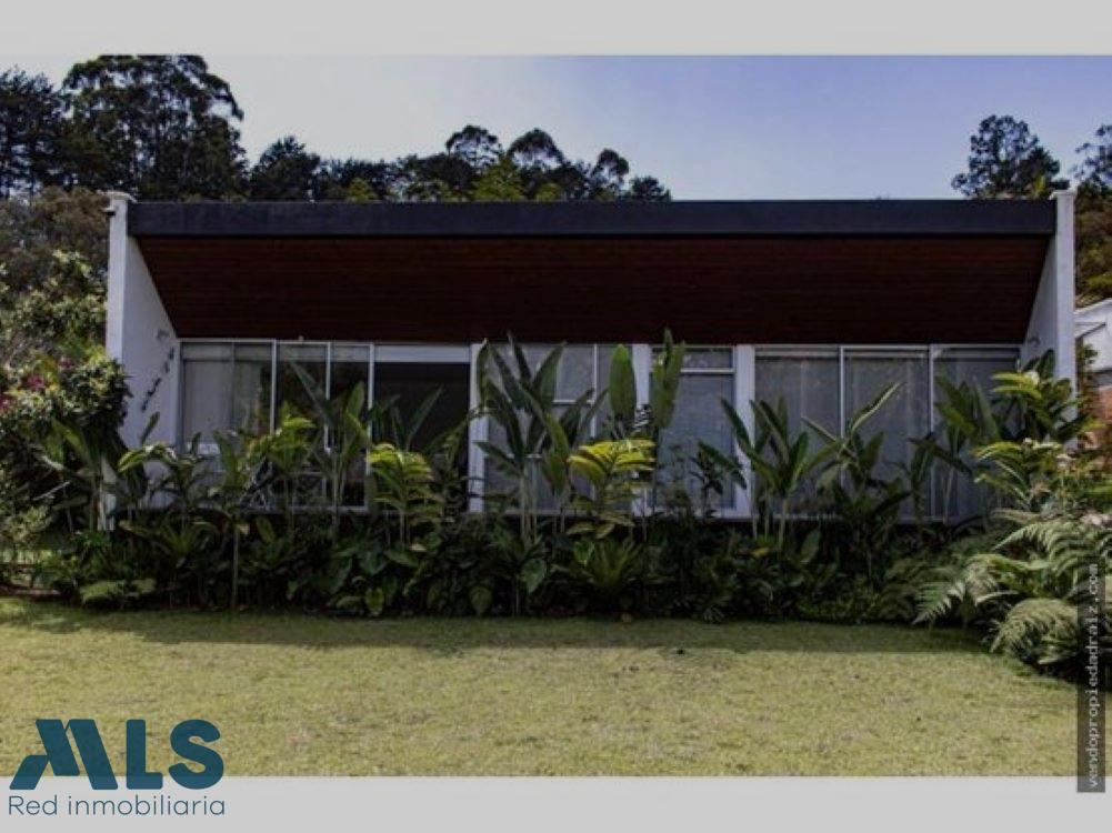 FINCA INDEPENDIENTE PARA LA VENTA EN RIONEGRO-CABECERAS rionegro - cabeceras