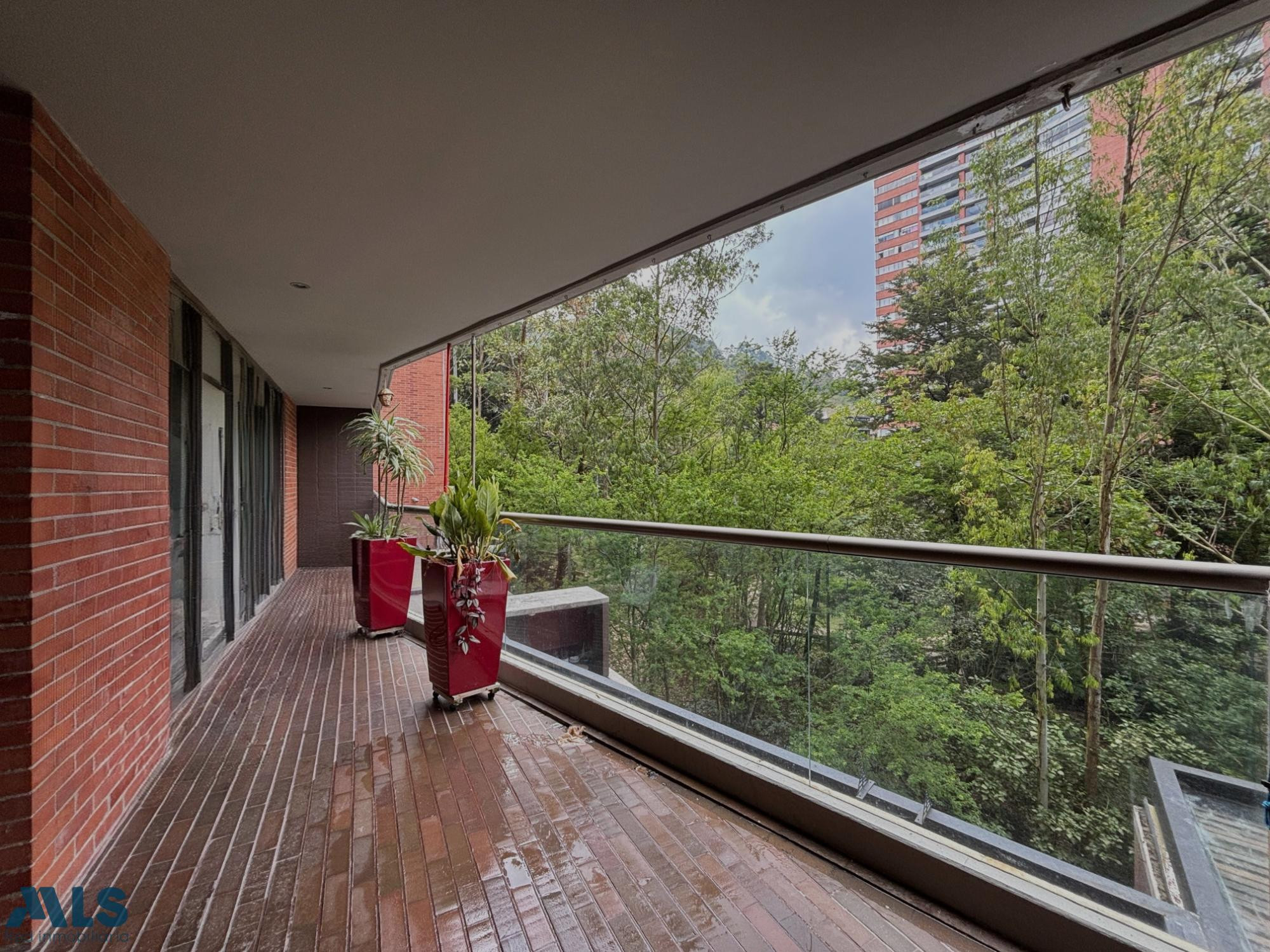 HERMOSO APARTAMENTO PARA LA VENTA medellin - loma cola del zorro