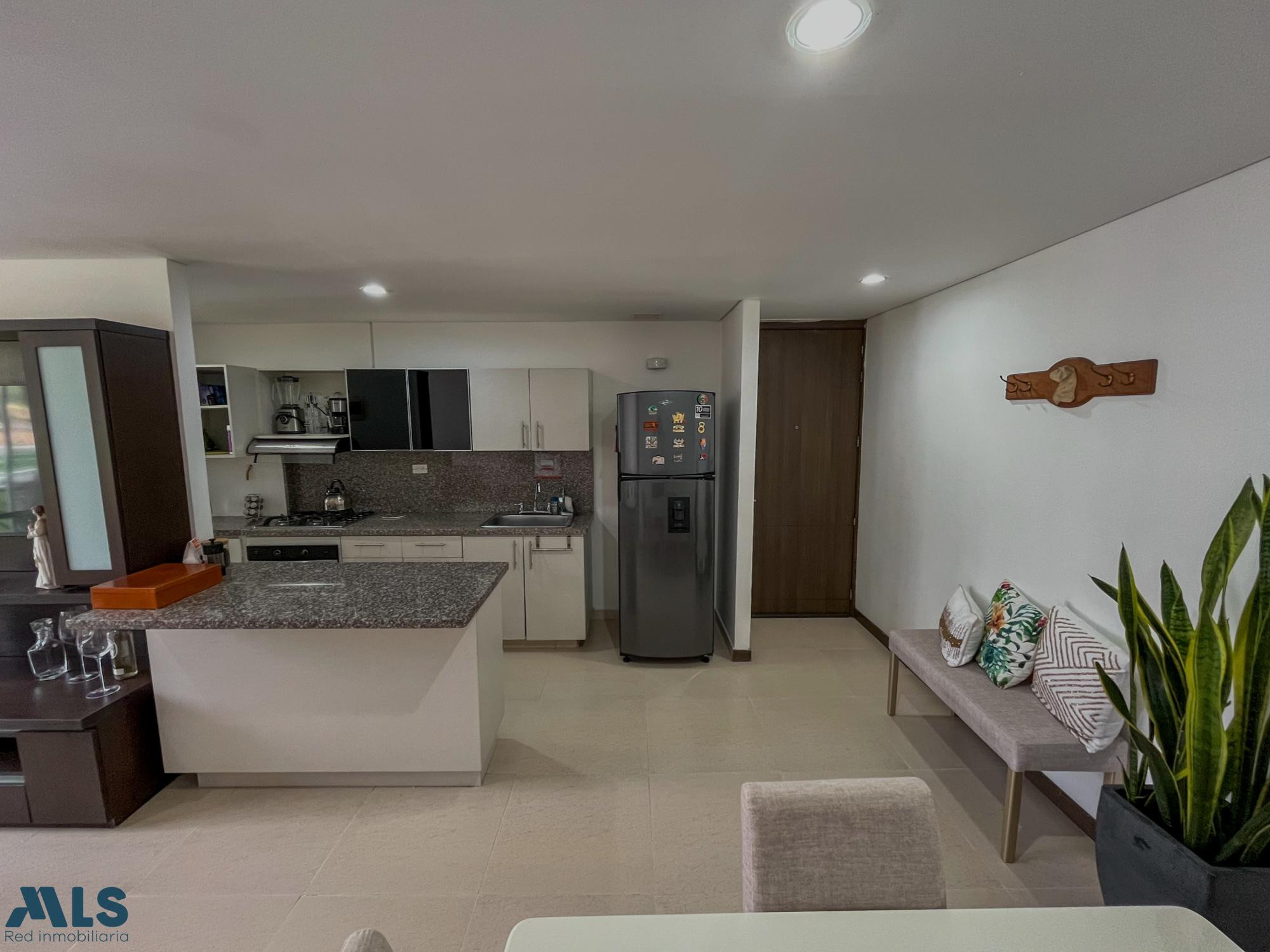 Apartamento como nuevo en sabaneta la doctora parte baja sabaneta - la doctora