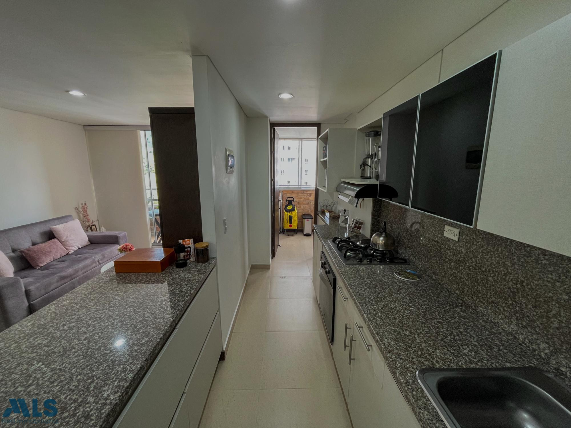 Apartamento como nuevo en sabaneta la doctora parte baja sabaneta - la doctora