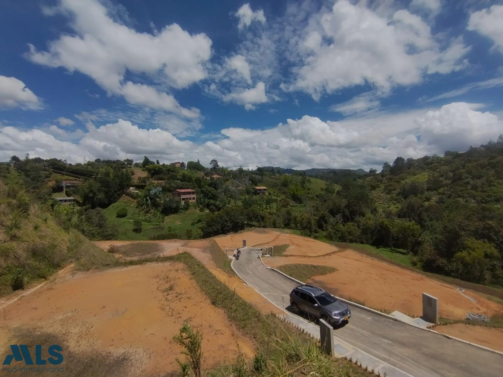 VENTA DE LOTE VEREDA LA MOSQUITA, EN UNIDAD CERRADA guarne - v la mosquita