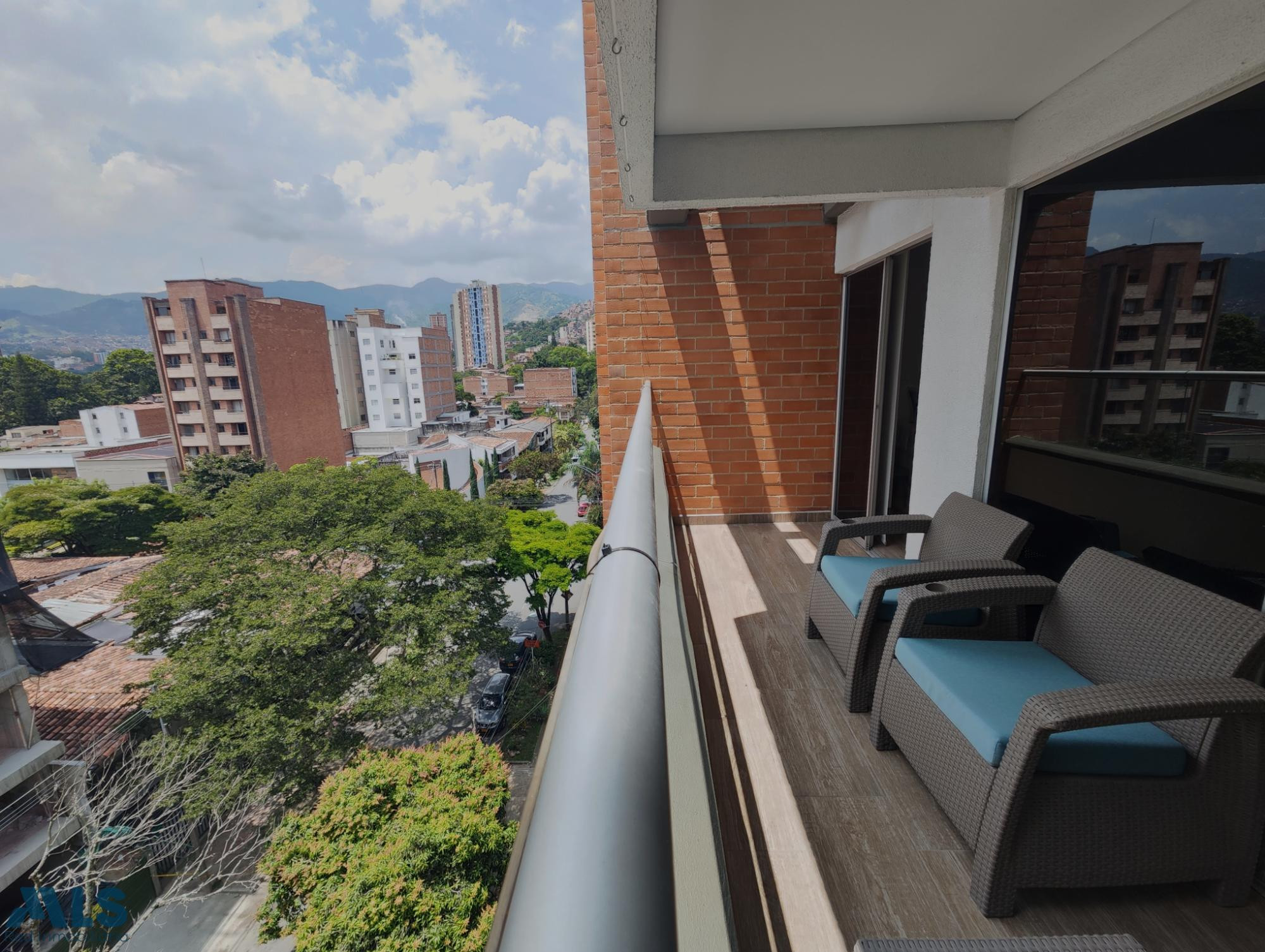 Se vende apartamento en el Occidente, sector Calasanz medellin - calasanz