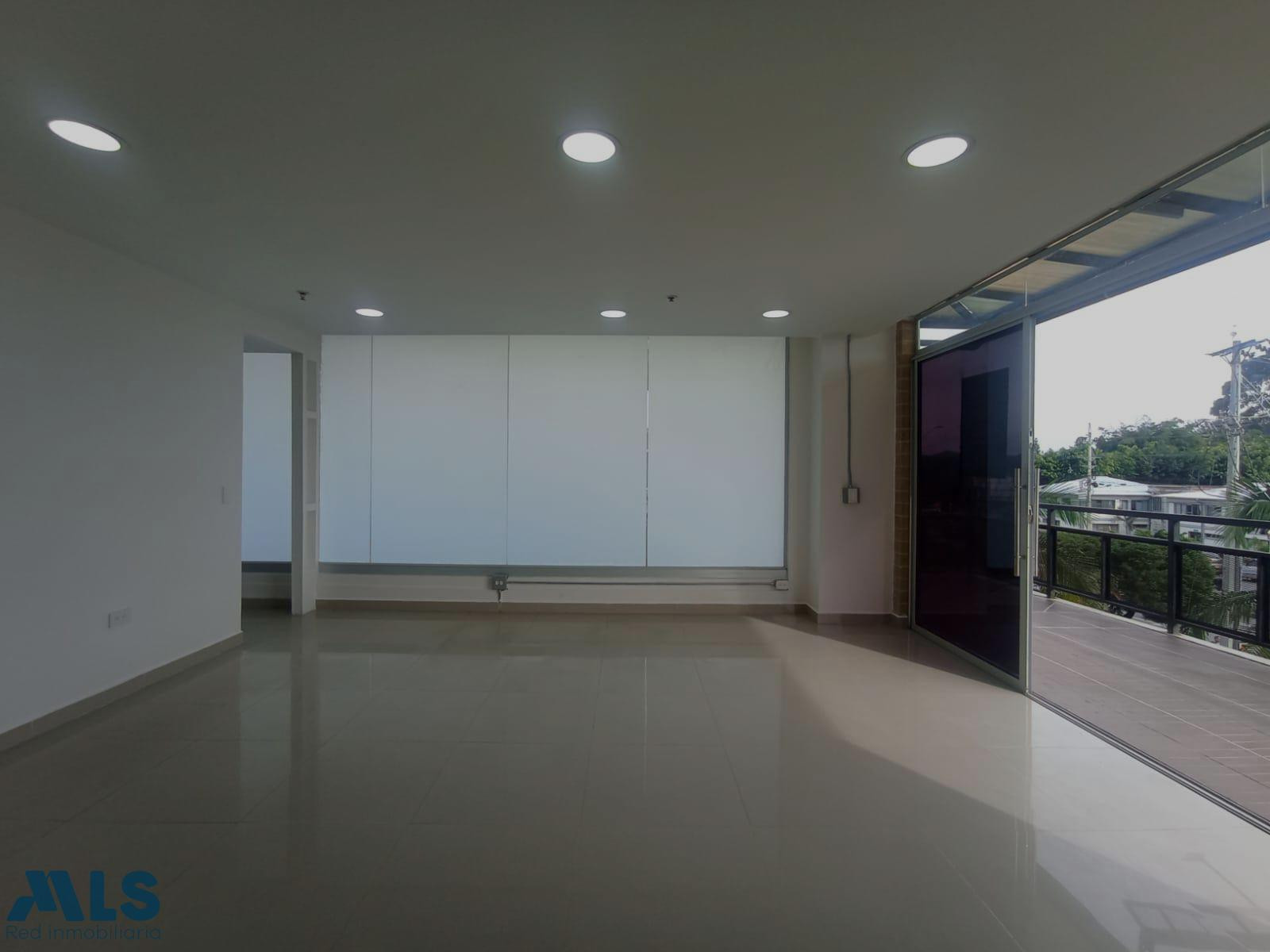 LOCAL COMERCIAL EN RIONEGRO – MALL RÍO DEL ESTE el-retiro - centro