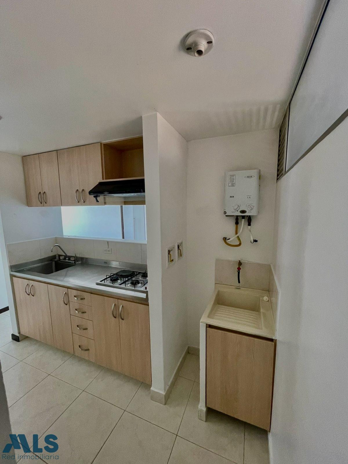 Se vende apartamento en Sabaneta, sector Calle del Banco sabaneta - calle del banco