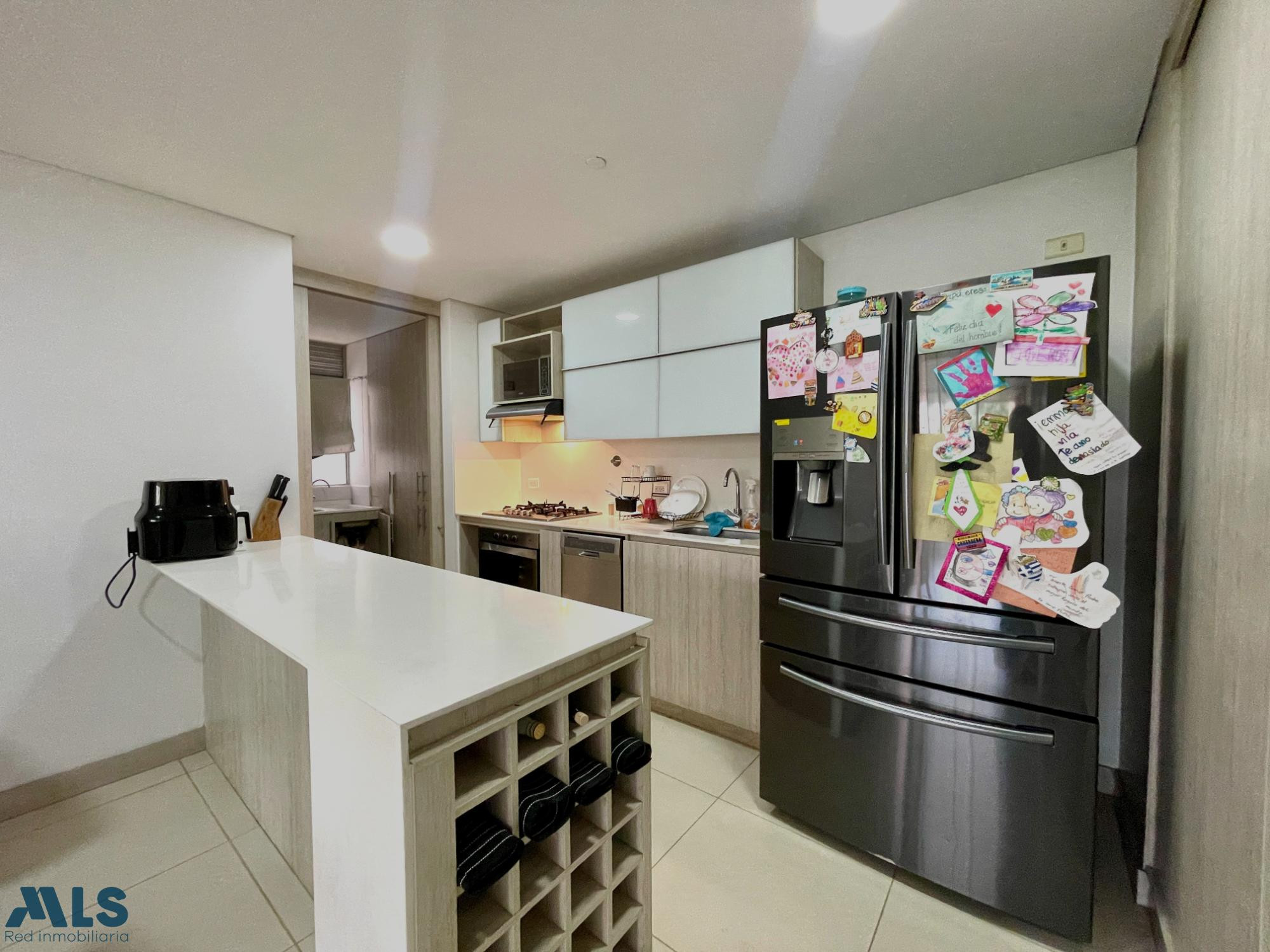 🏡 APARTAMENTO EN VENTA UBICADO EN CASTROPOL EN UNIDAD COMPLETA medellin - castropol