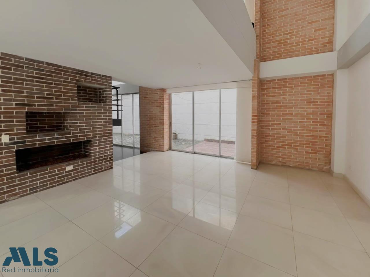 CASA PARA VENTA EN LA UNIDAD MAS EXCLUSIVA DE SABANETA sabaneta - loma de san jose