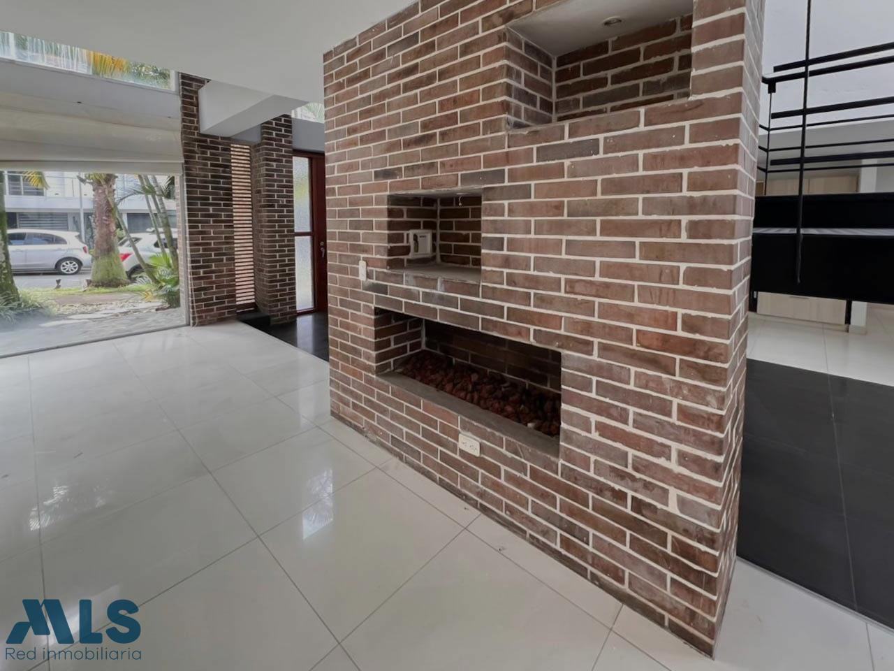 CASA PARA VENTA EN LA UNIDAD MAS EXCLUSIVA DE SABANETA sabaneta - loma de san jose