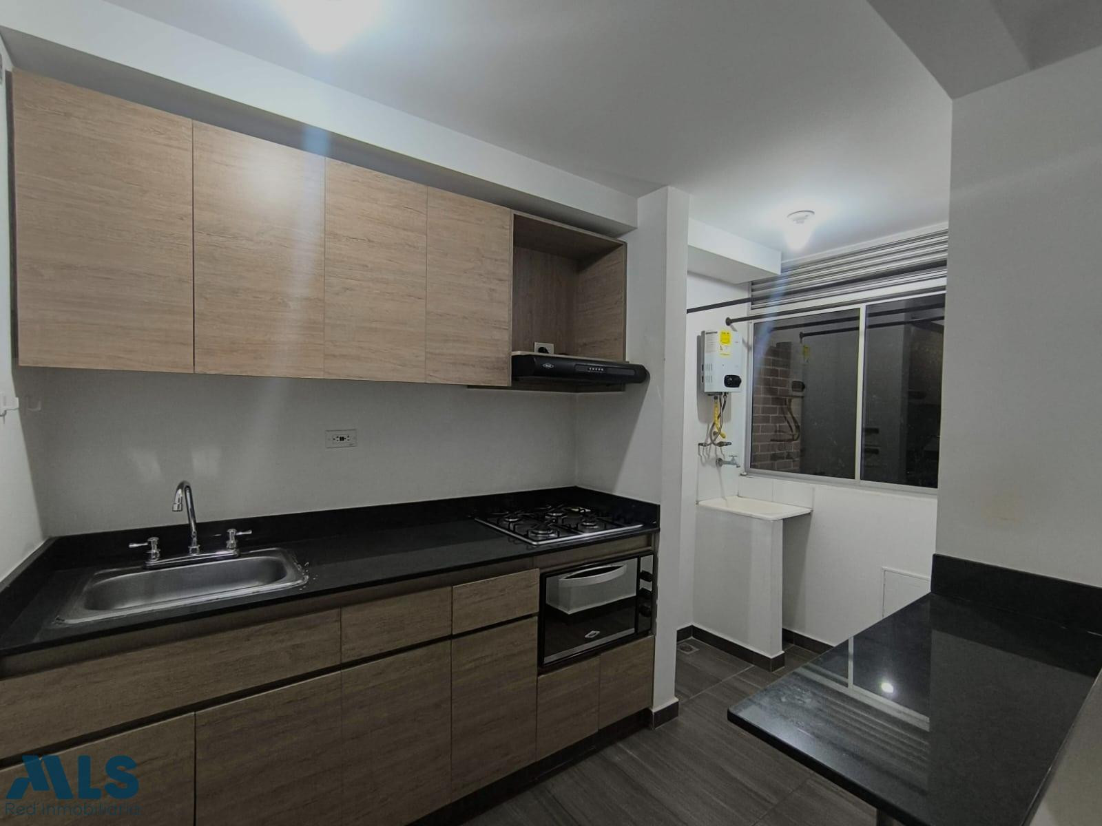 APARTAMENTO EN SABANETA PARTE PLANA - 2 PARQUEADEROS sabaneta - prados de sabaneta