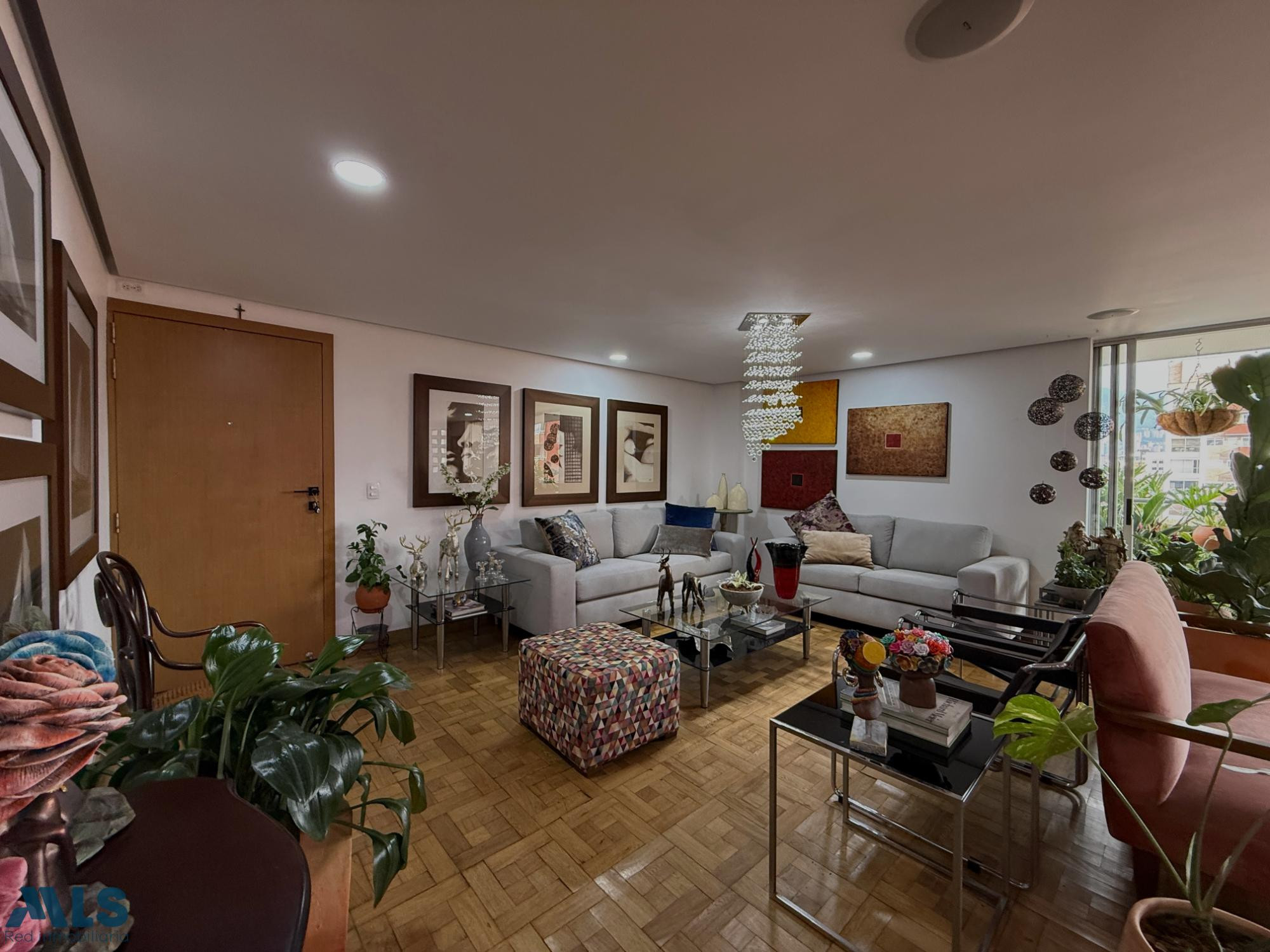 Apartamento en el corazón de Laureles - Av. Nutibara medellin - laureles