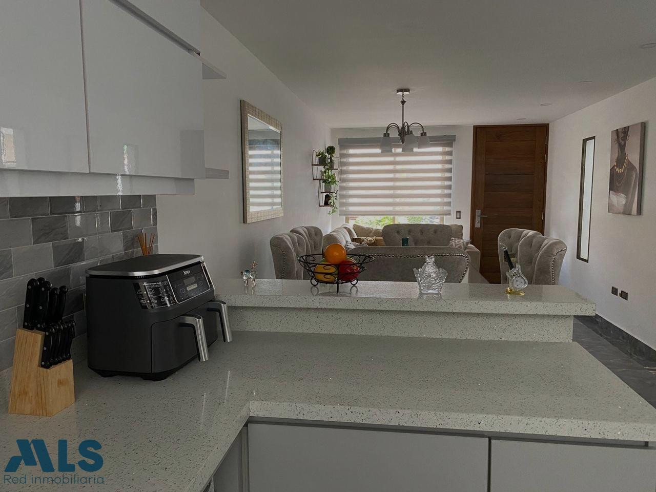 CASA EN VENTA EN LA CEJA la-ceja - urbano la ceja
