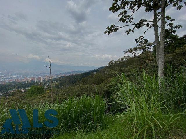 Espectacular lote con vista, bosque y quebrada medellin - las palmas