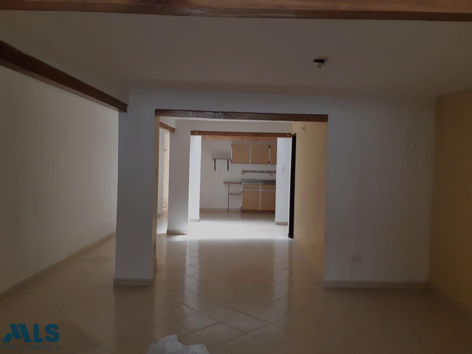 CASA CON GARAJE SECTOR RESIDENCIAL envigado - la sebastiana