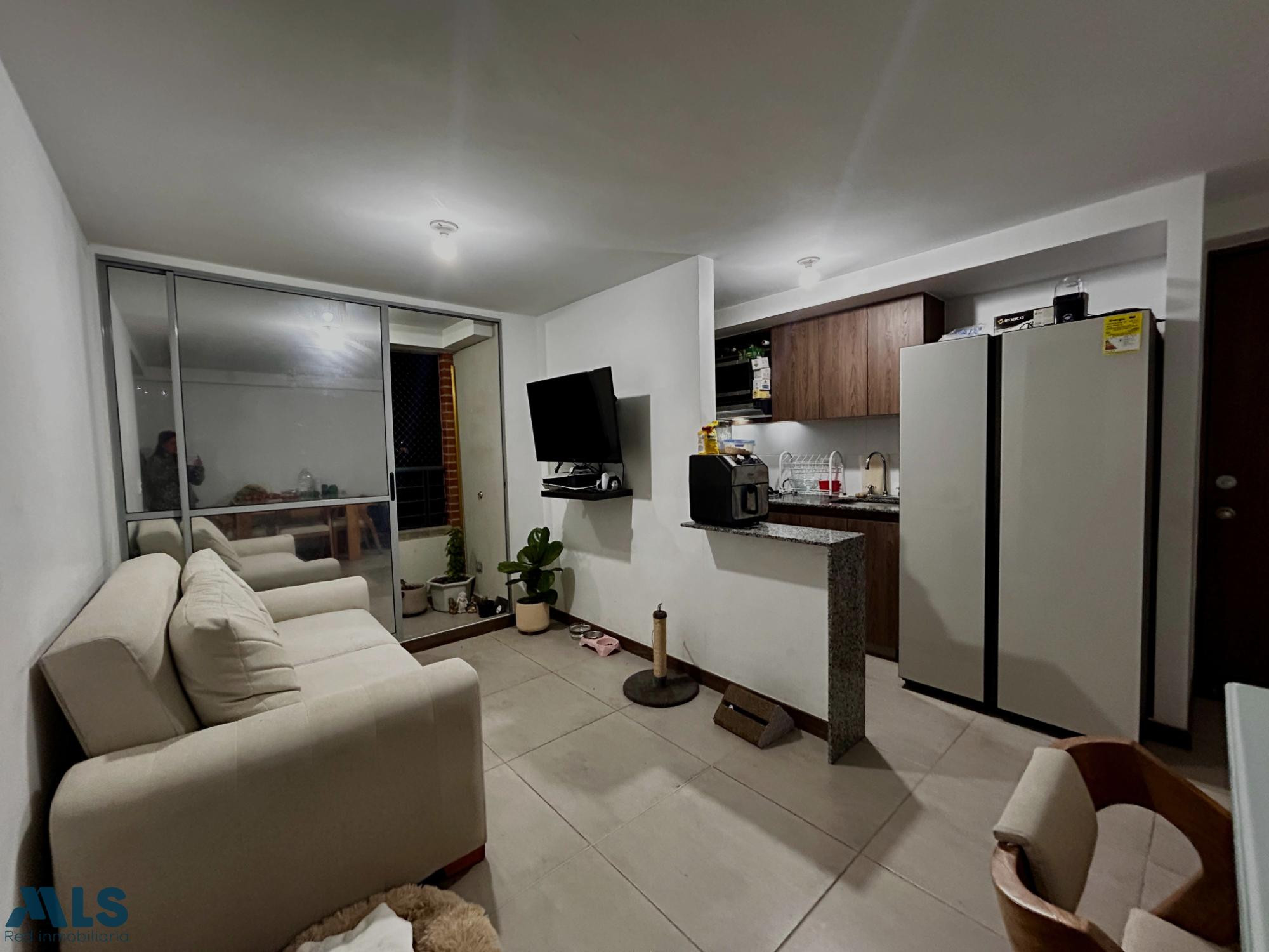 Apartamento en Unidad Cerrada bello - san jose obrero