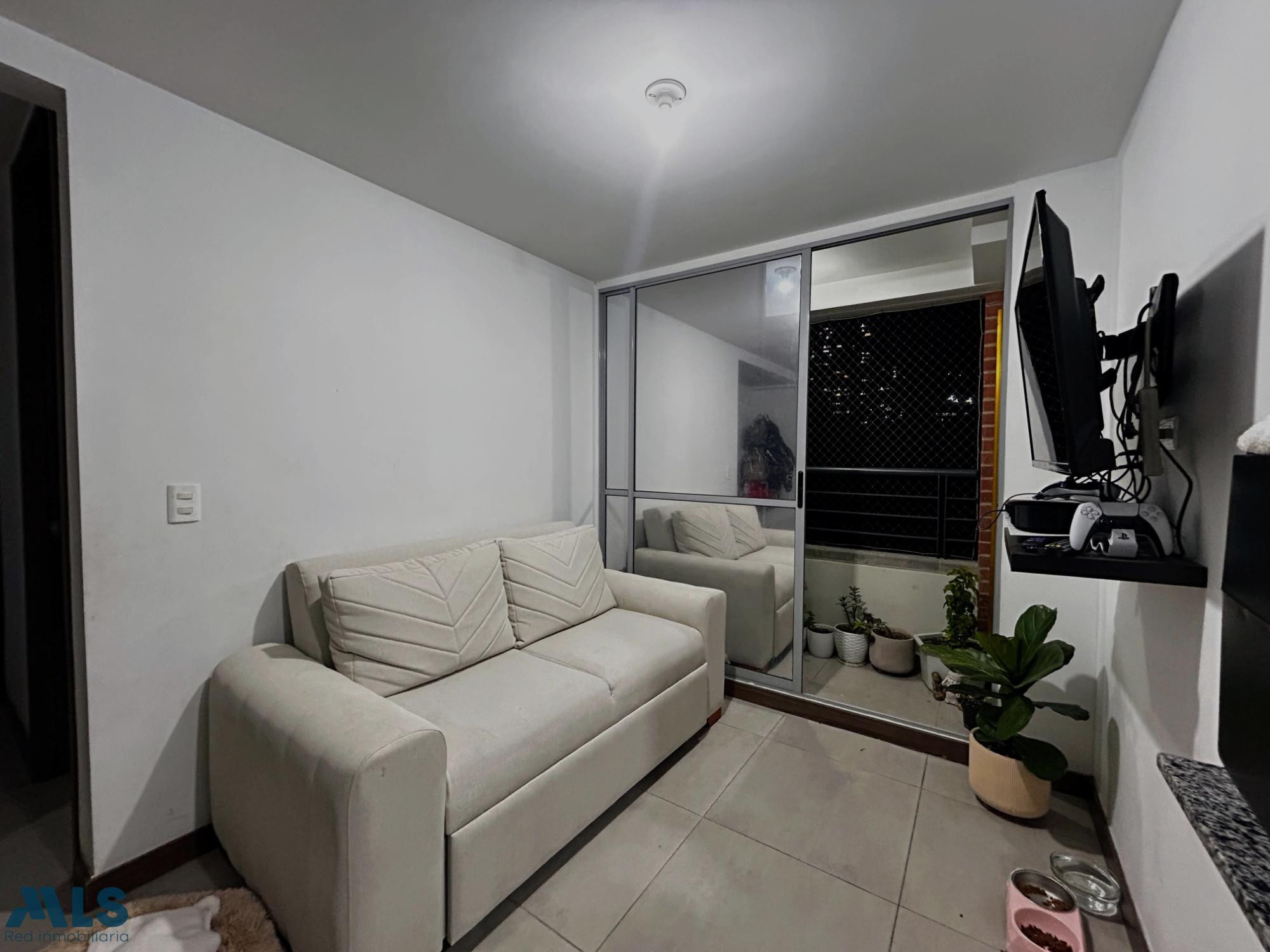 Apartamento en Unidad Cerrada bello - san jose obrero