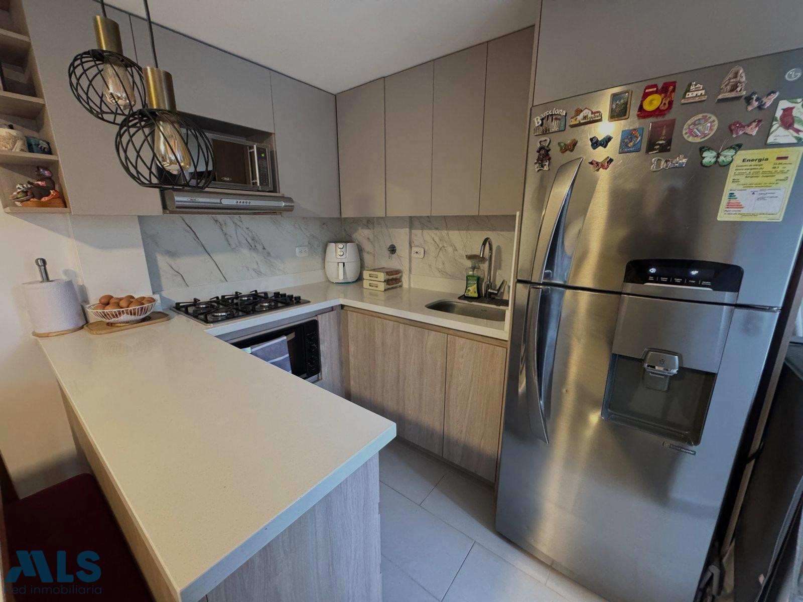 Apartamento con excelentes acabados. san-antonio-de-prado - vergel