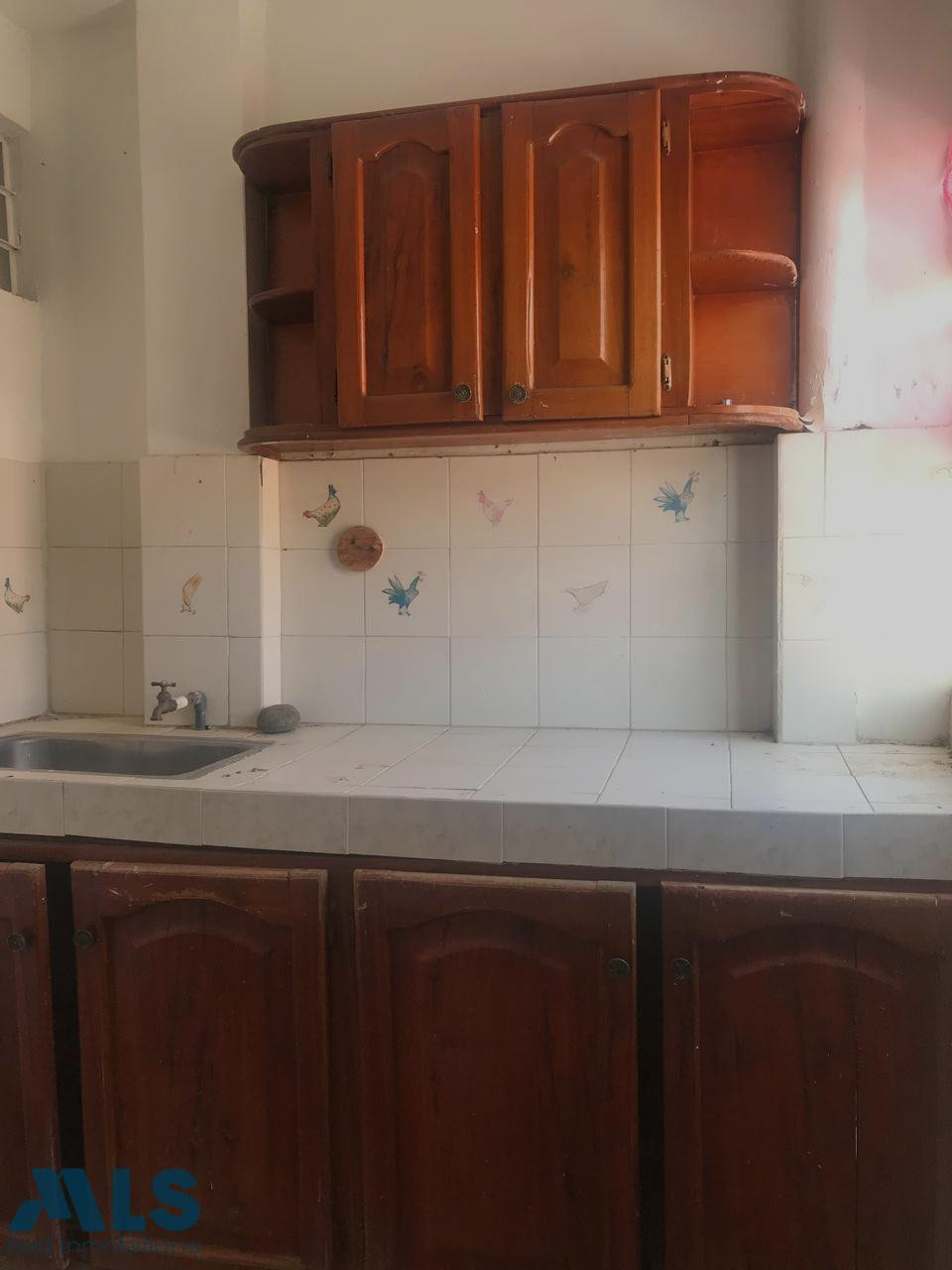 ESPECTACULAR CASA EN CAUCASIA caucasia - loma fresca