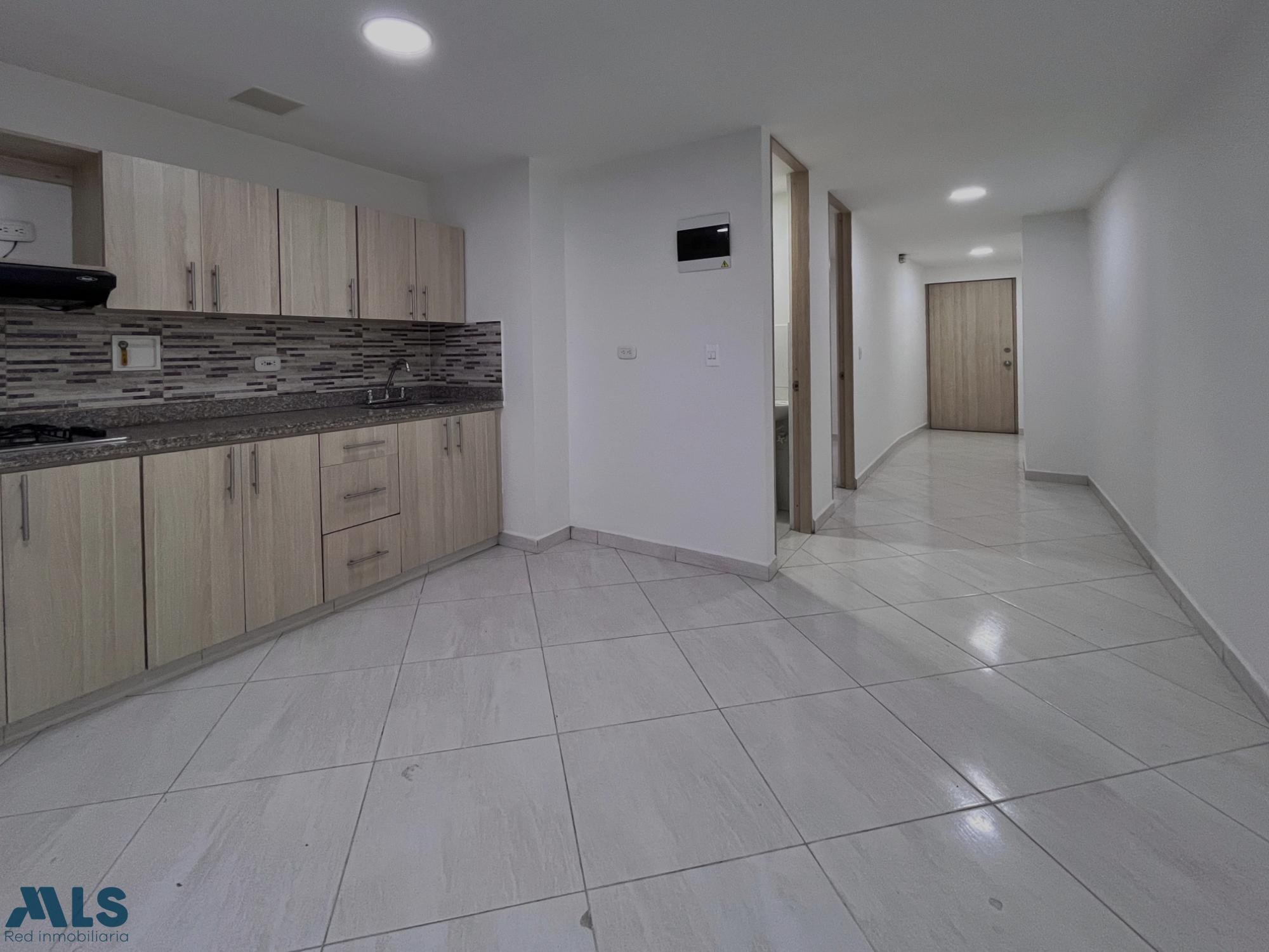 Apartaestudio cerca del centro comercial Mayorca. sabaneta - virgen del carmen