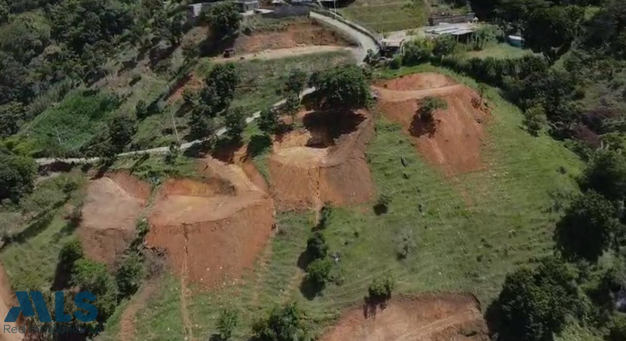 Lote en venta de 2.600 m² en Barbosa vereda isaza barbosa - v el salado