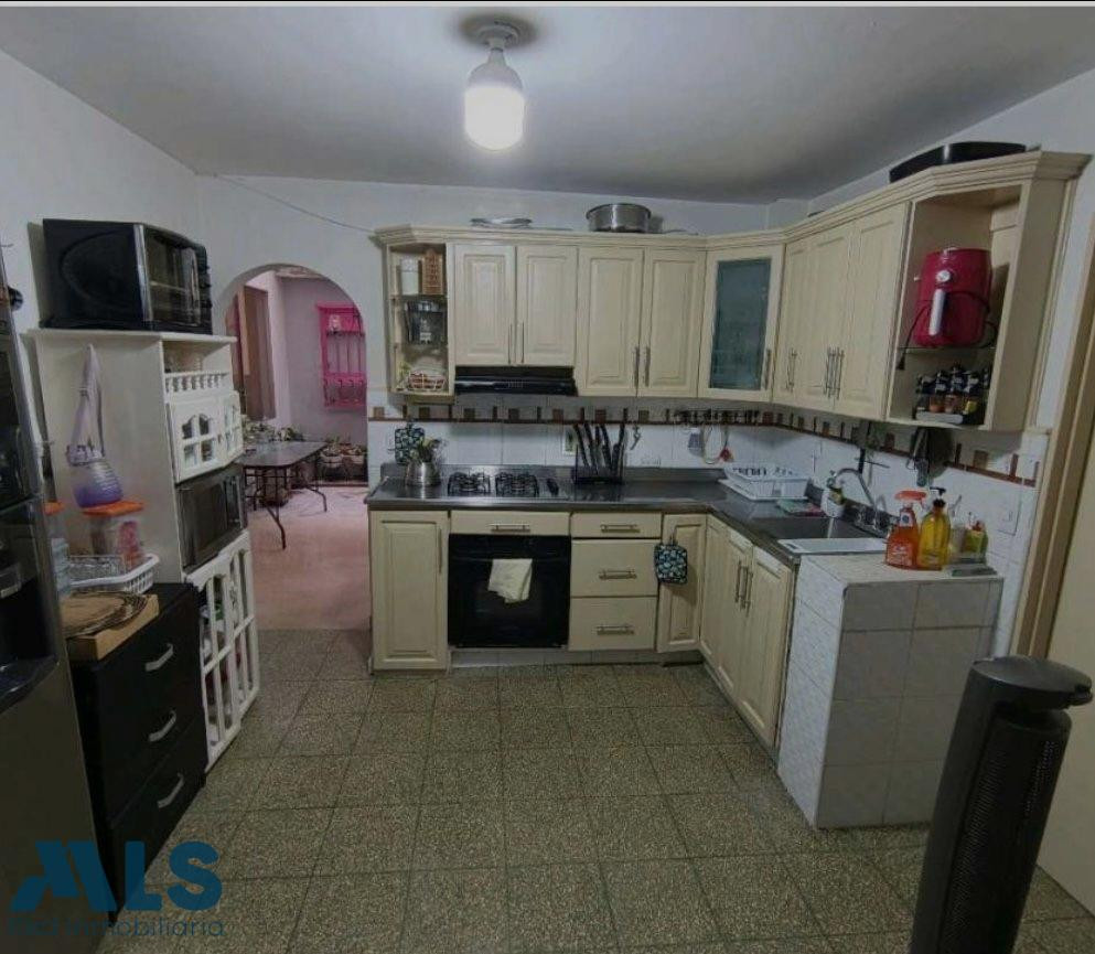 Ventas de casa Primer piso Calazans medellin - calasanz