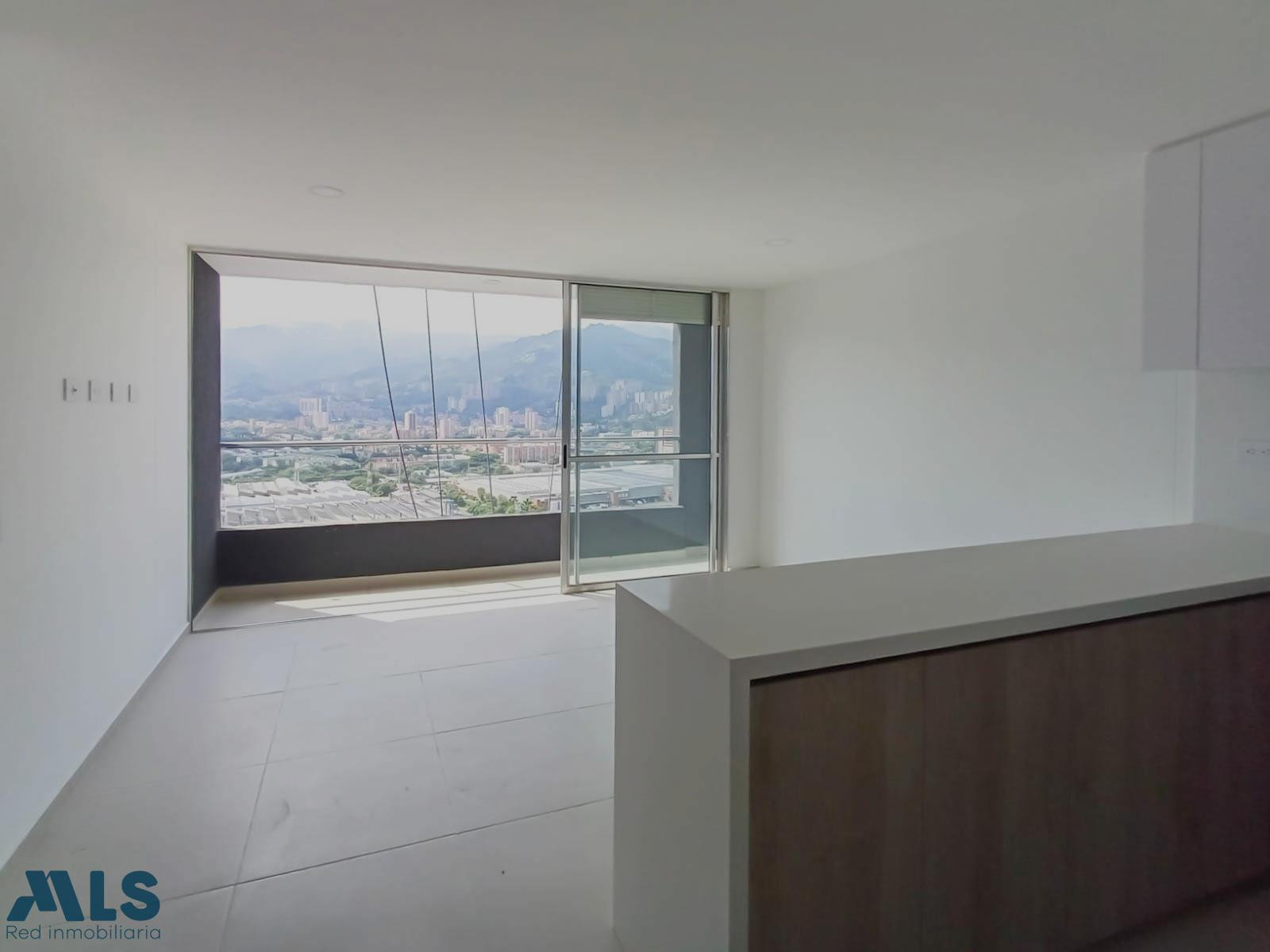 APARTAMENTO PARA VENTA EN LUGAR CON GRAN DESARROLLO itagui - simon bolivar