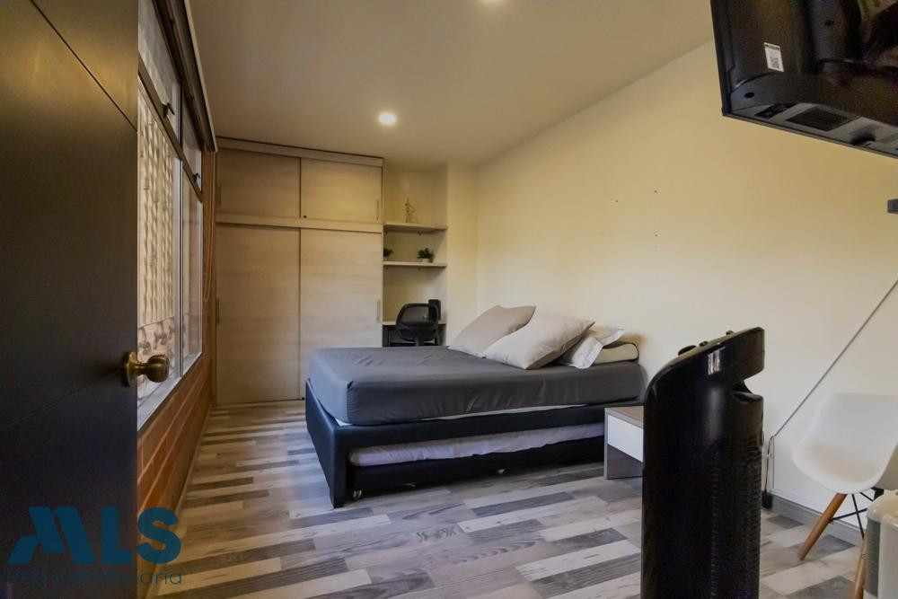 Buena Oportunidad de inversión apartaestudio Conquistadores medellin - conquistadores