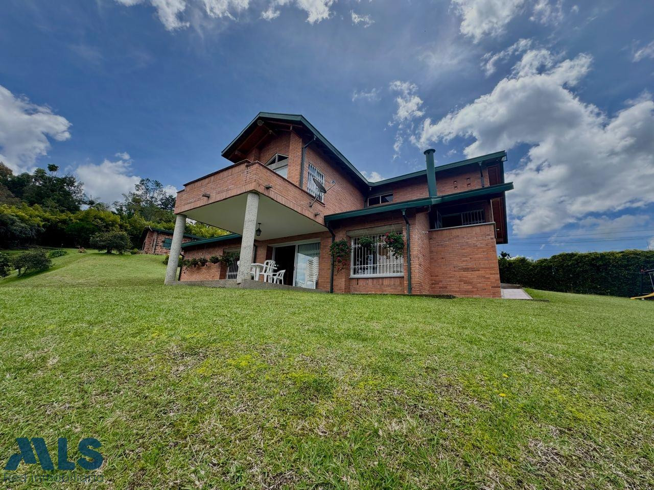 ACOGEDORA FINCA INDEPENDIENTE EN LLANOGRANDE rionegro - llanogrande