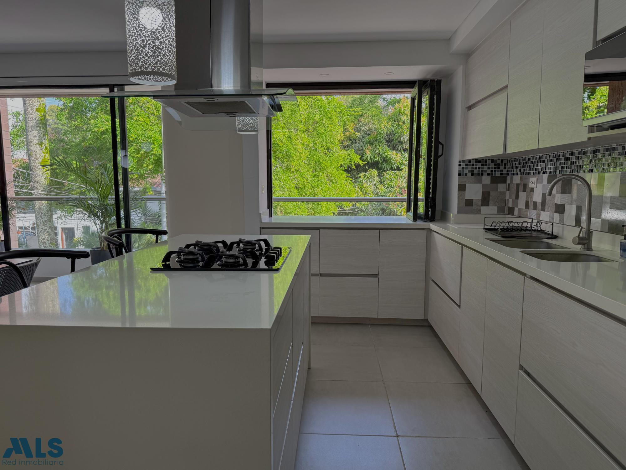 Apartamento en BELEN LA PALMA excelente ubicación. medellin - la palma