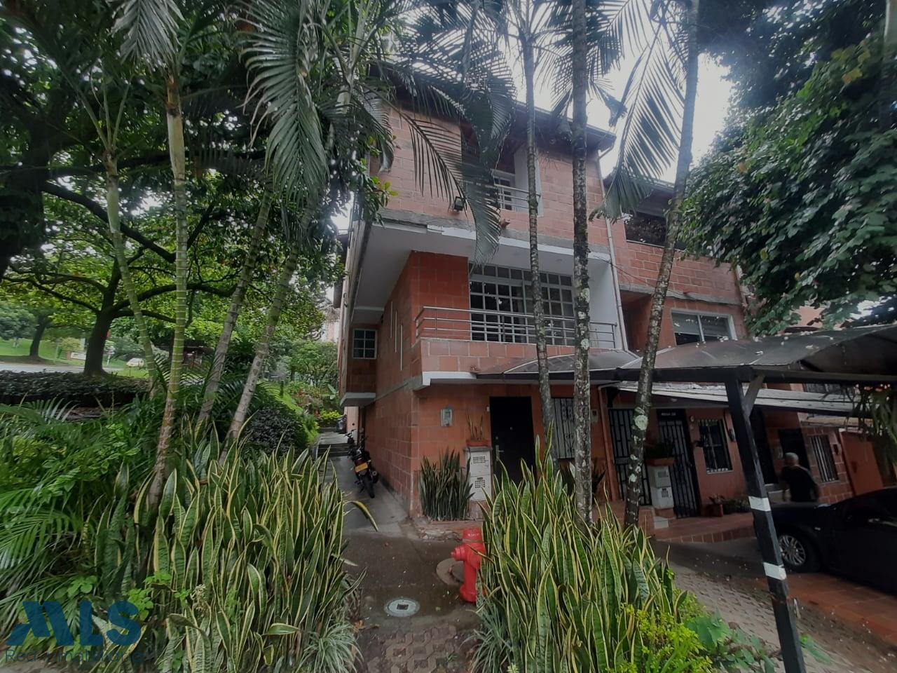 Buena ubicación bello - playa rica