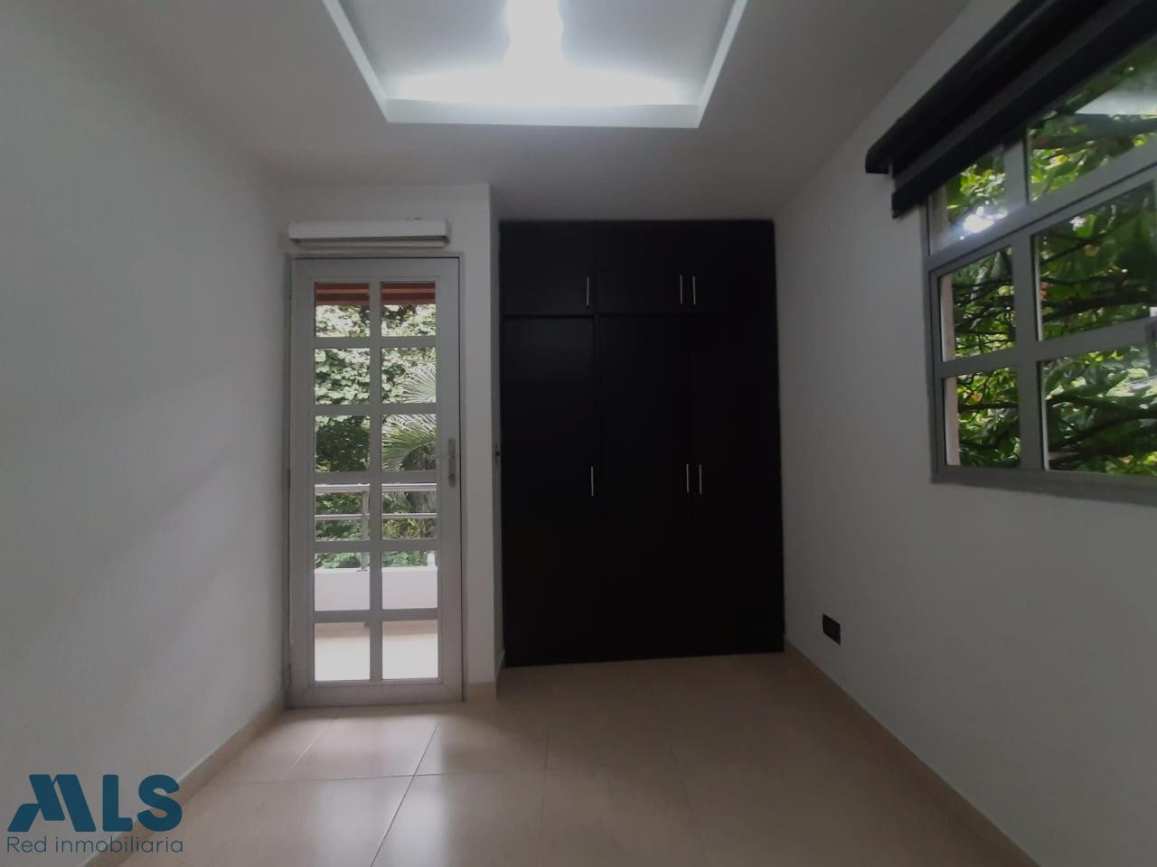 Buena ubicación bello - playa rica