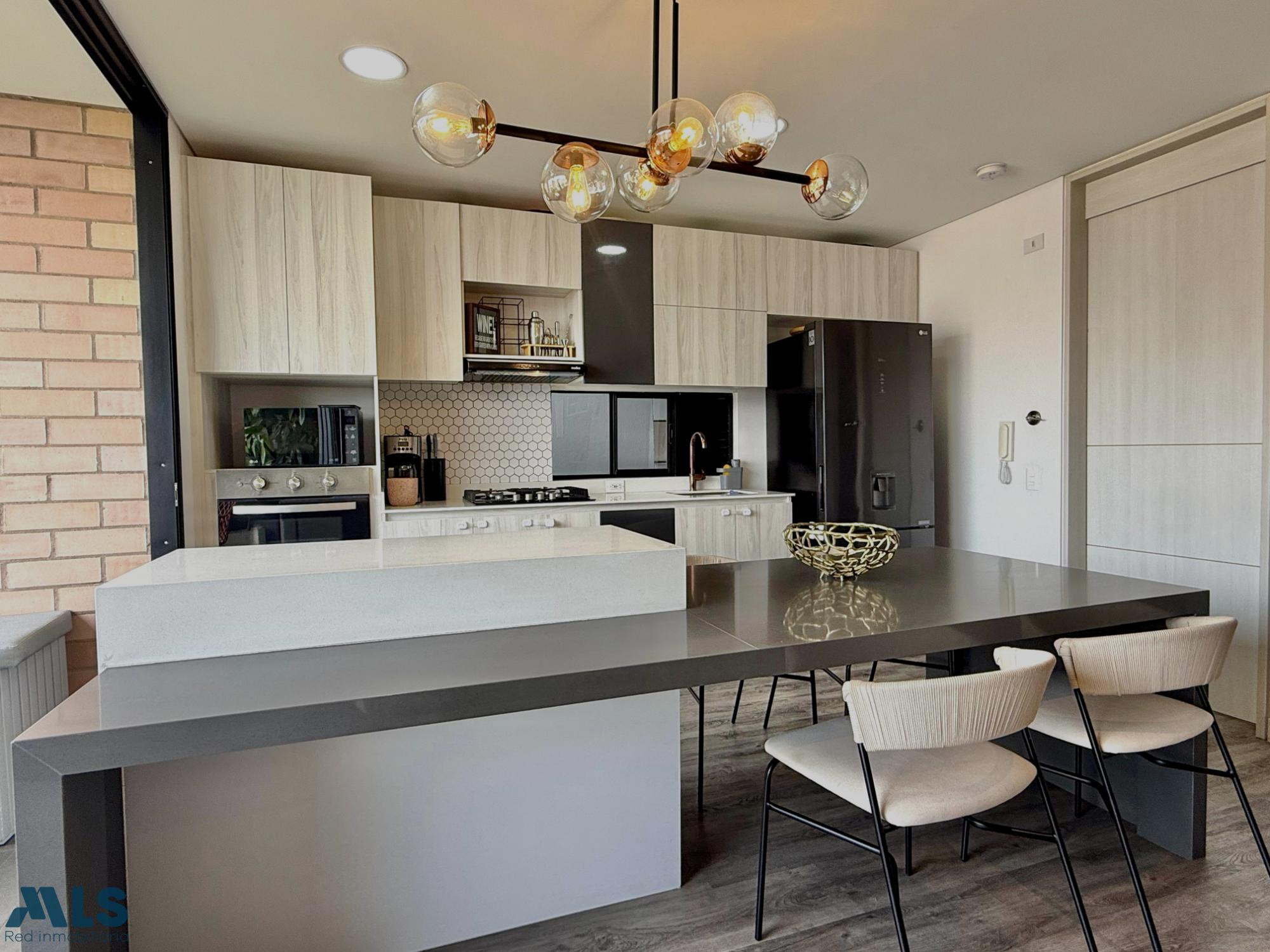 Excelente apartamento cerca al tesoro! medellin - el tesoro