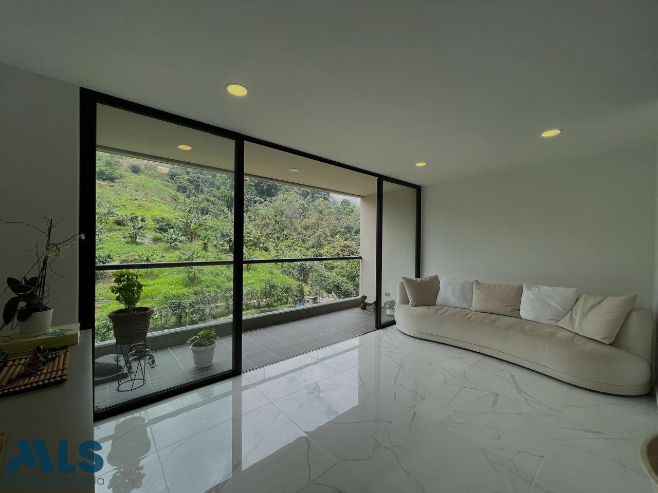 Moderno Apartamento en Venta en Envigado envigado - el trianon