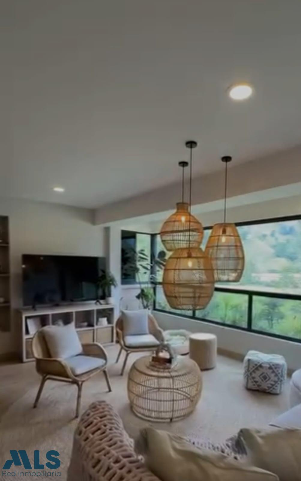 Espectacular apartamento en vereda La Argentina, El Retiro. el-retiro - v la argentina