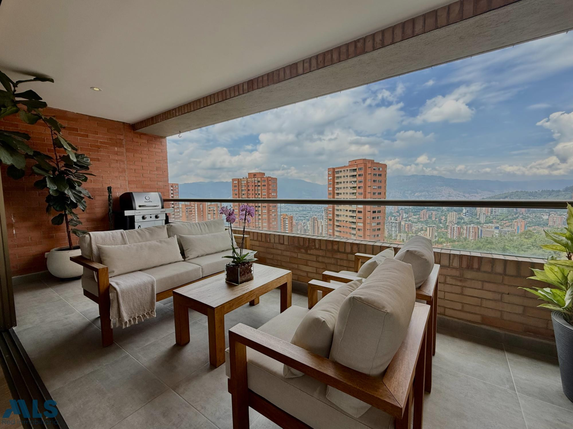 ESPECTACULAR APARTAMENTO EN LA CALERA medellin - la calera