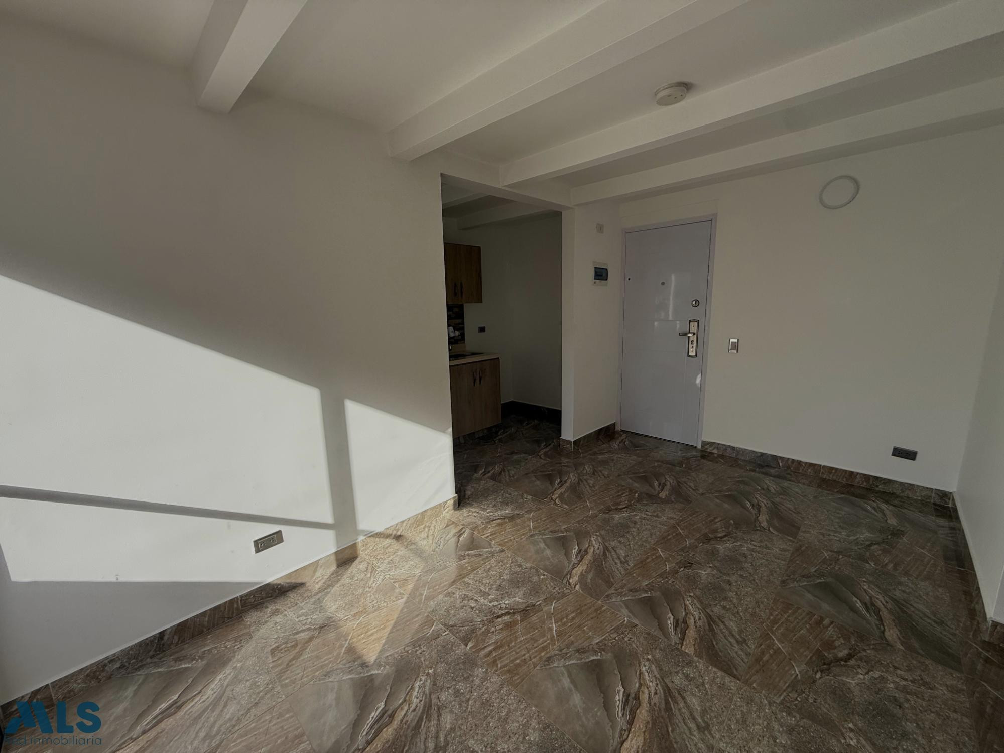 Hermoso apartamento con excelentes acabados bello - santa ana