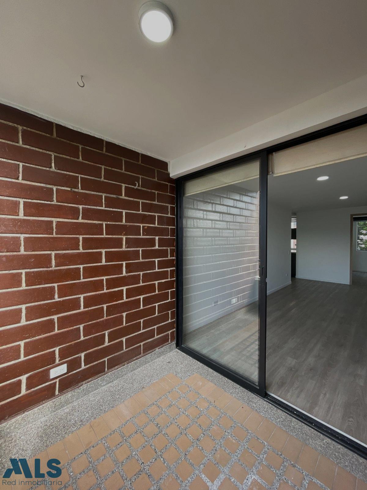 excelente ubicacion medellin - la castellana