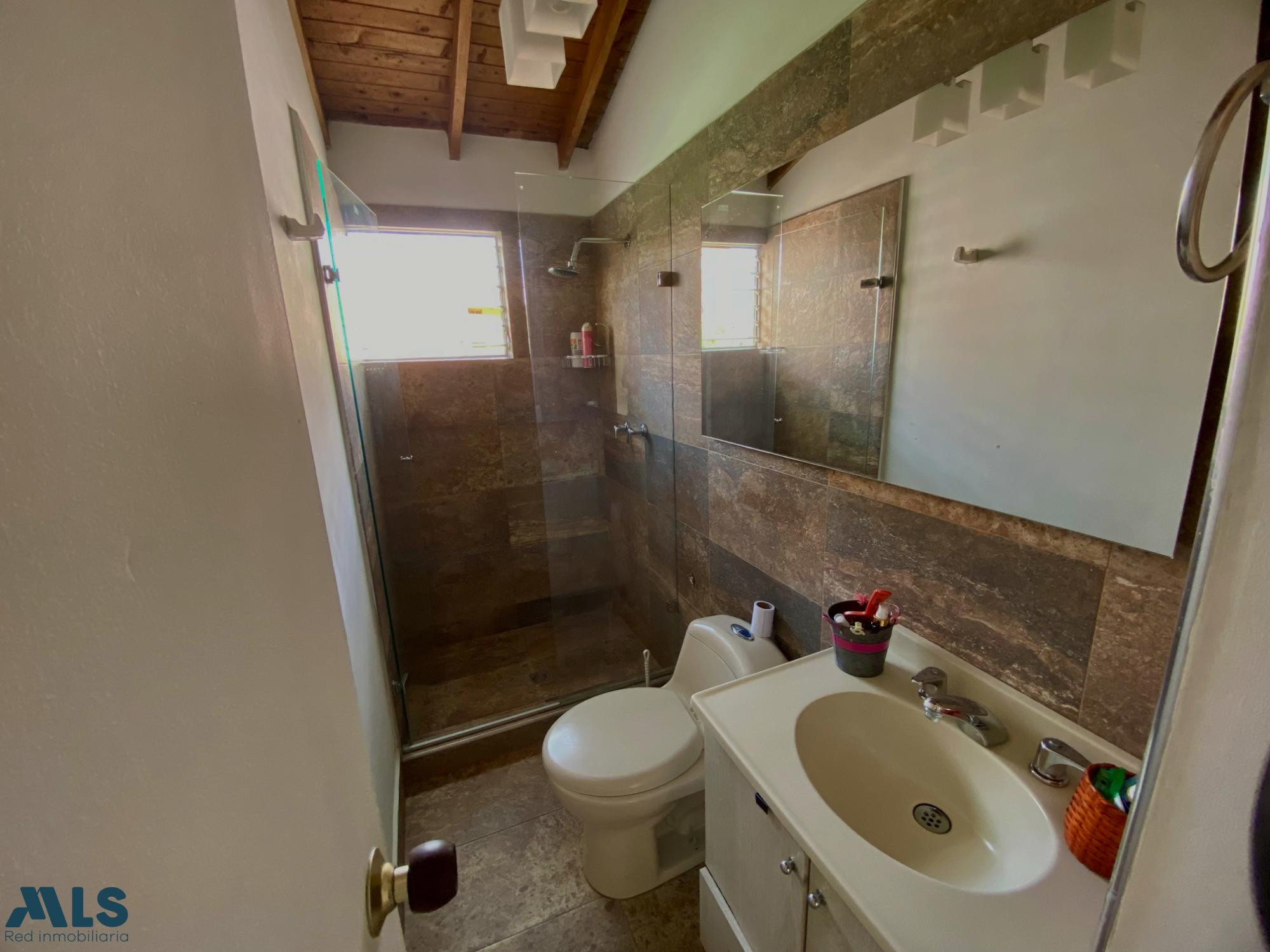 VENTA DE APARTAMENTO EN LAURELES SIMON BOLIVAR medellin - simon bolivar