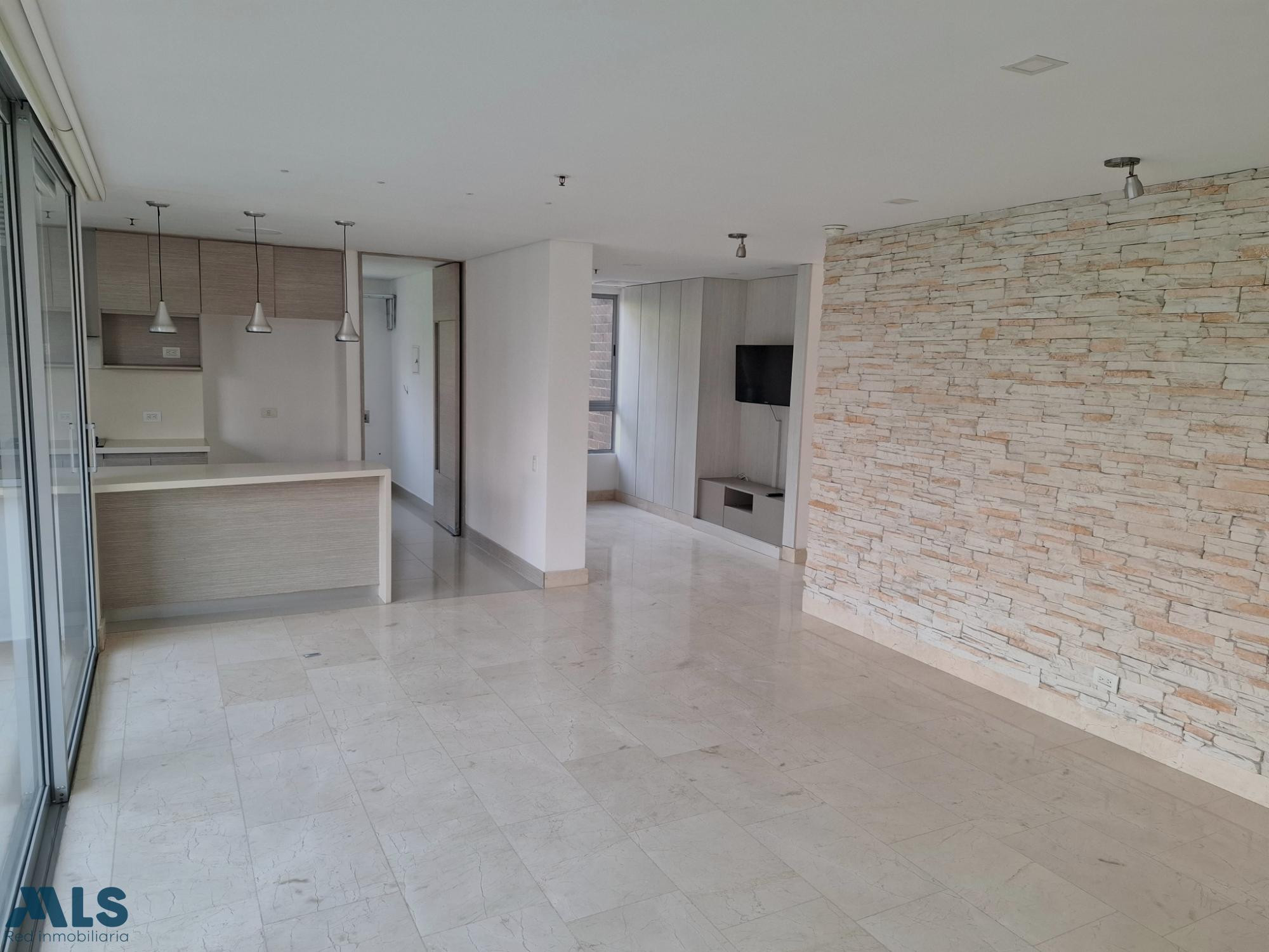 ILUMINADO Y AMPLIO APARTAMENTO EN PROVENZA medellin - provenza