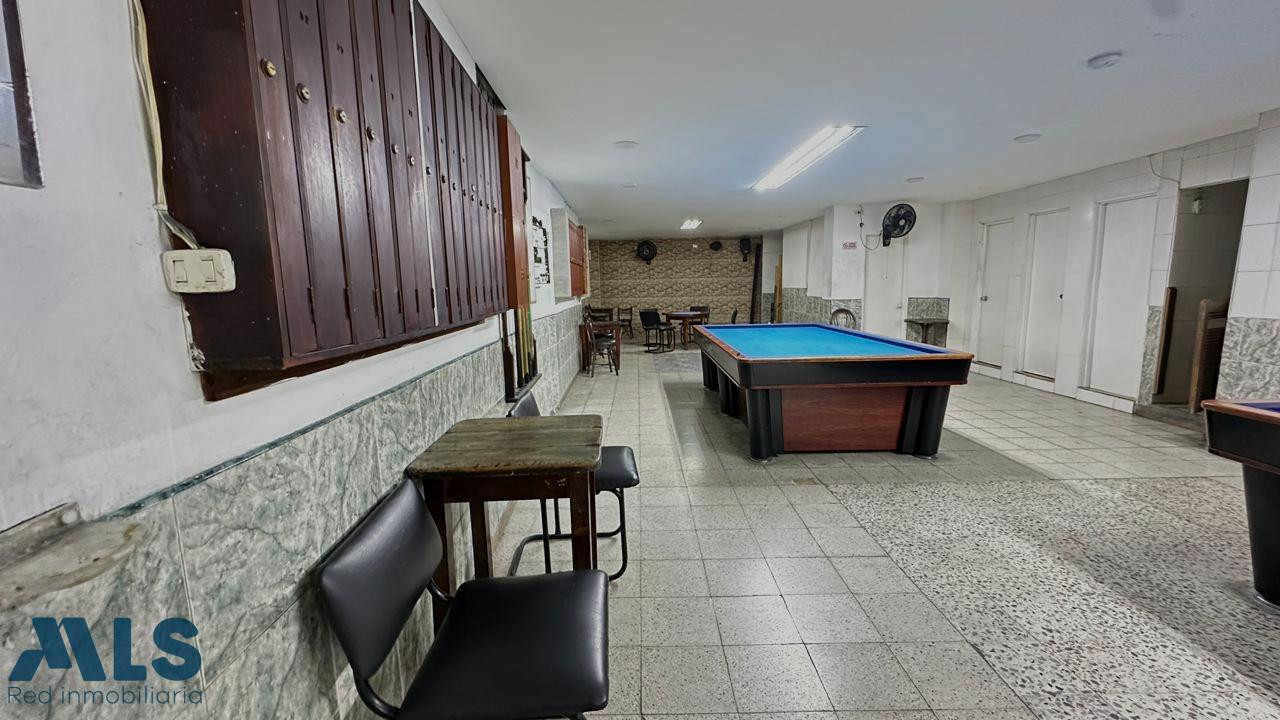 venta local comercial cerca al parque de bello bello - prado