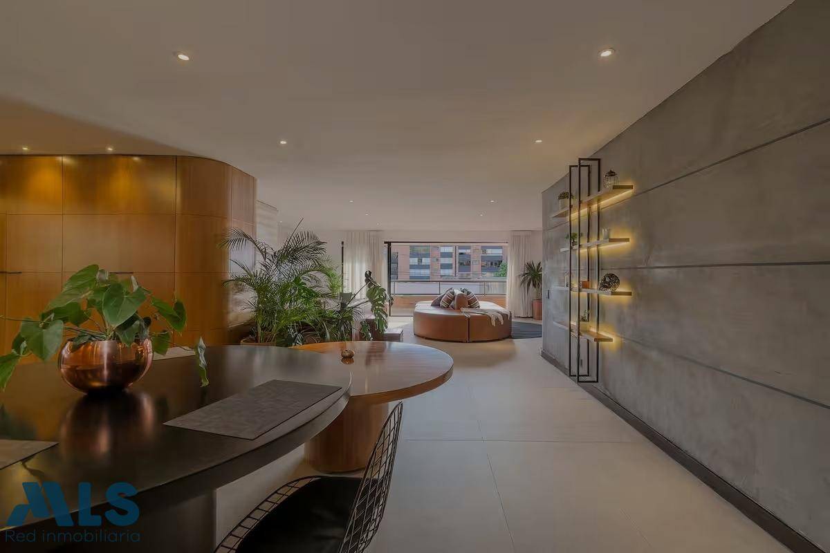 Venta de Hermoso Apartamento Remodelado a 2 minutos de Provenza medellin - las lomas no 1