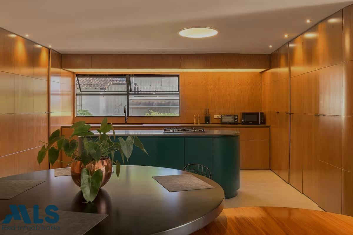 Venta de Hermoso Apartamento Remodelado a 2 minutos de Provenza medellin - las lomas no 1