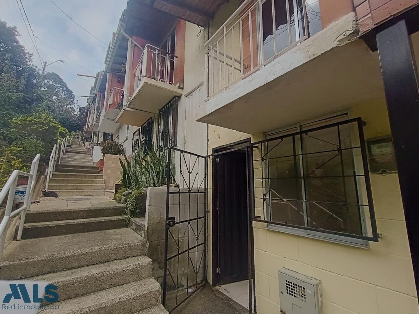 casa unifamiliar en robledo santa maria medellin - robledo