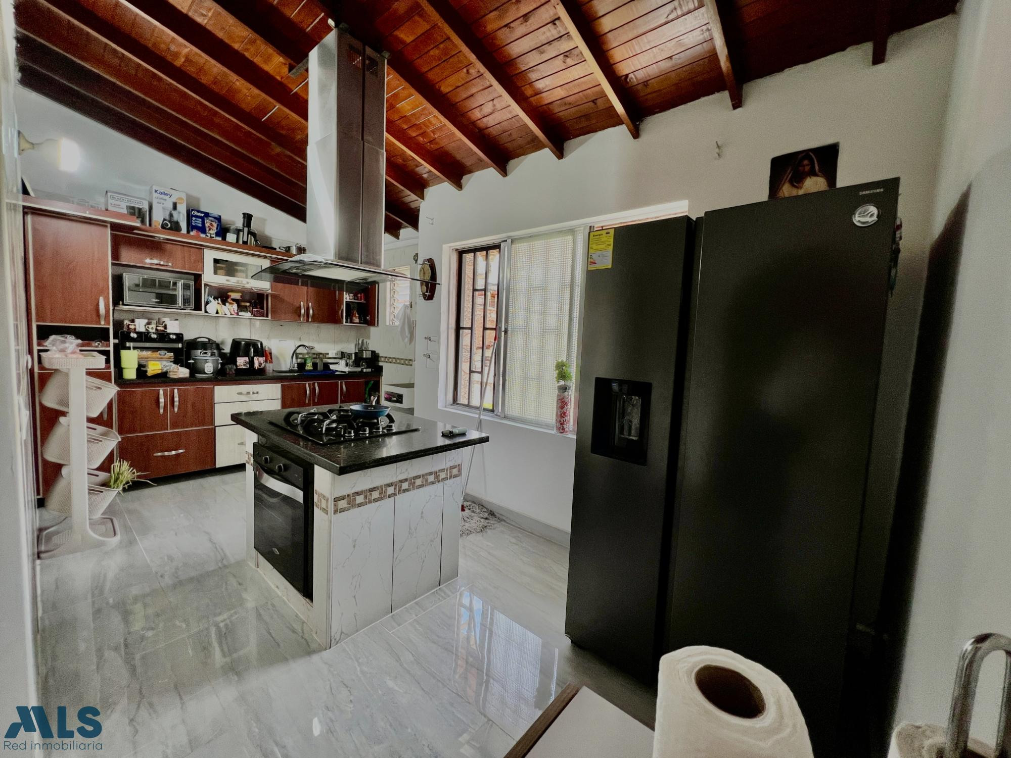 Hermoso apartamento cerca de la Av. Nutibara, Laureles medellin - lorena